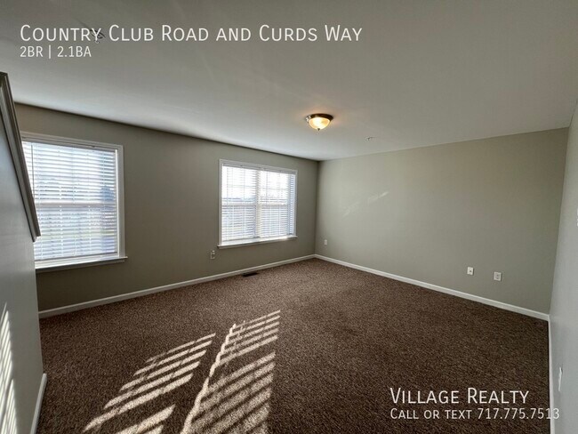 Building Photo - 719 Country Club Rd