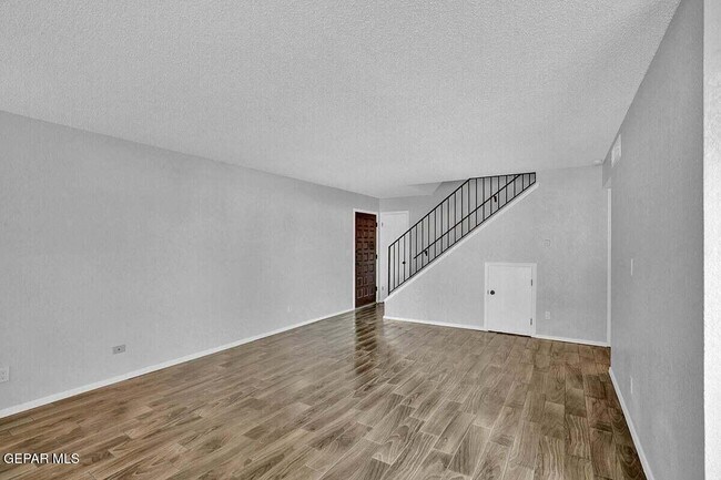 Building Photo - 1782 Pico Alto Dr
