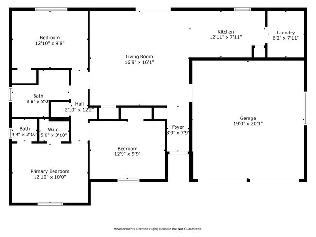 Building Photo - 3 Bedroom, 1.5 Bath Home with Spacious Layout and Large Yard