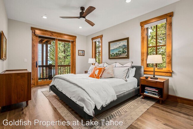 Building Photo - 5 br, 5.5 bath House - 597 Fallen Leaf