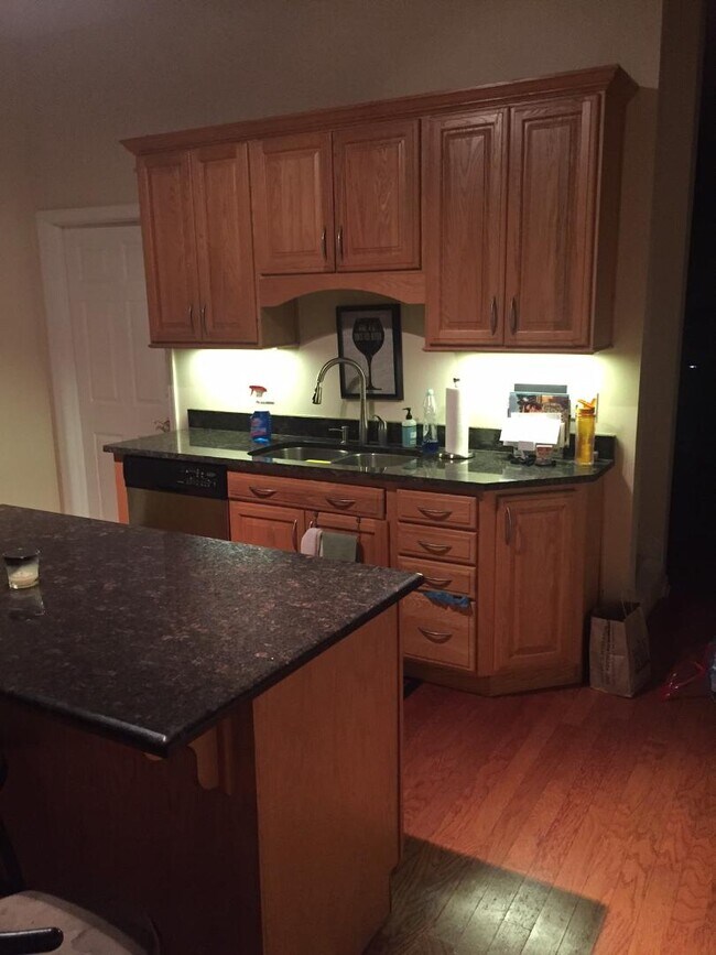 Building Photo - 1802 Wharton St