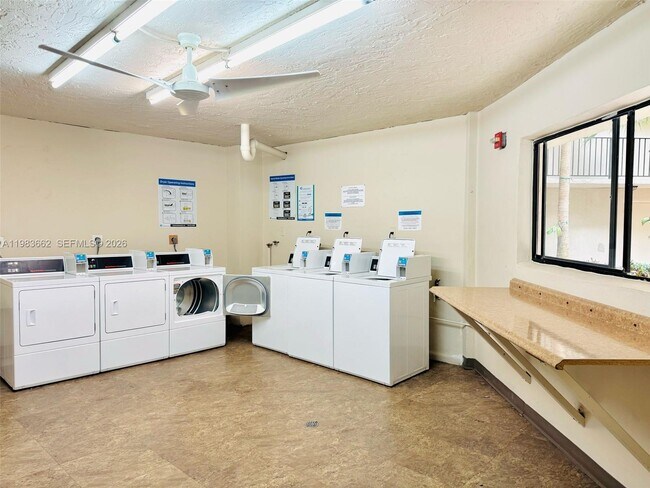 Building Photo - 8075 SW 107th Ave