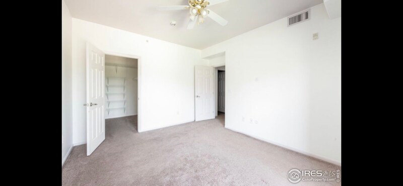 Building Photo - 1465 Blue Sky Cir