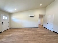 Building Photo - 1201-1203 Atrium Ct