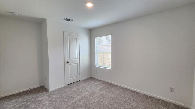 Building Photo - 6303 Geyser Starish Dr