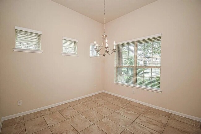 Building Photo - 17626 Sauki Ln