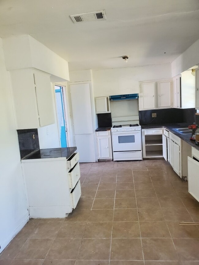 Building Photo - 4418 Gallagher Dr