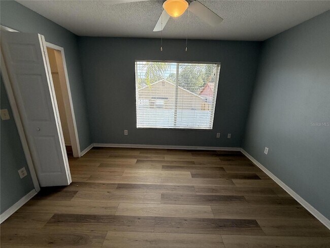 Building Photo - 2201 Fluorshire Dr