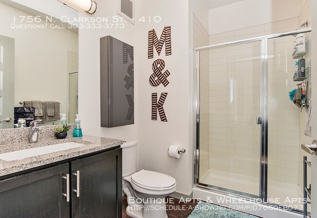 Building Photo - Boutique Apartments