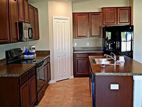 Building Photo - 1606 Redmond Brook Ln