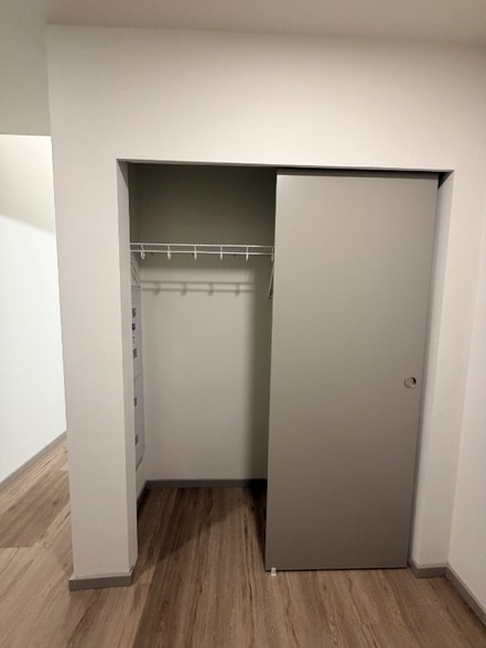 Building Photo - 2950 NE 11th St