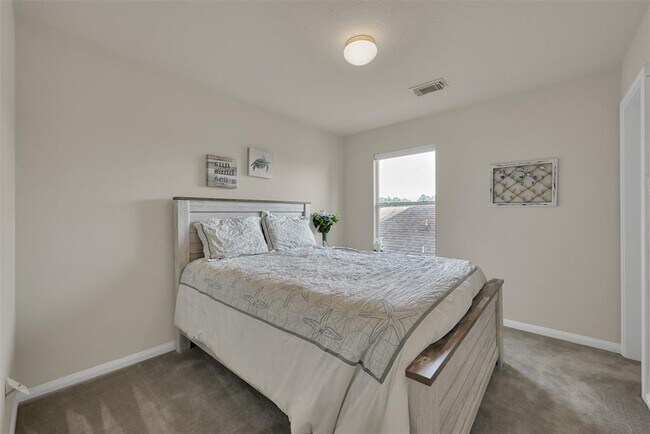 Building Photo - 155 Snug Harbor Dr