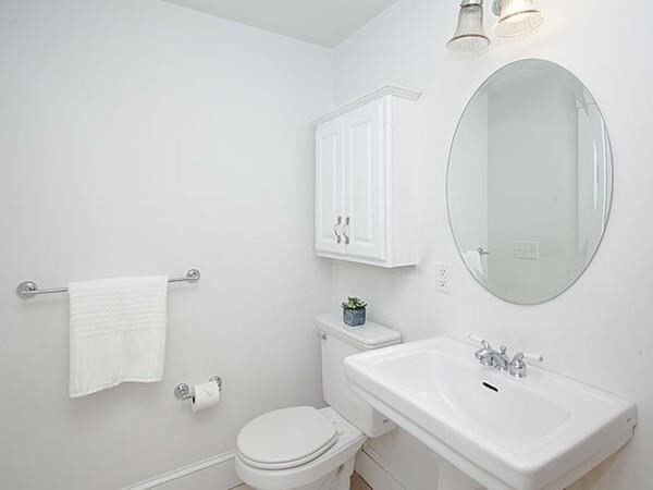 Building Photo - 432 Norfolk St