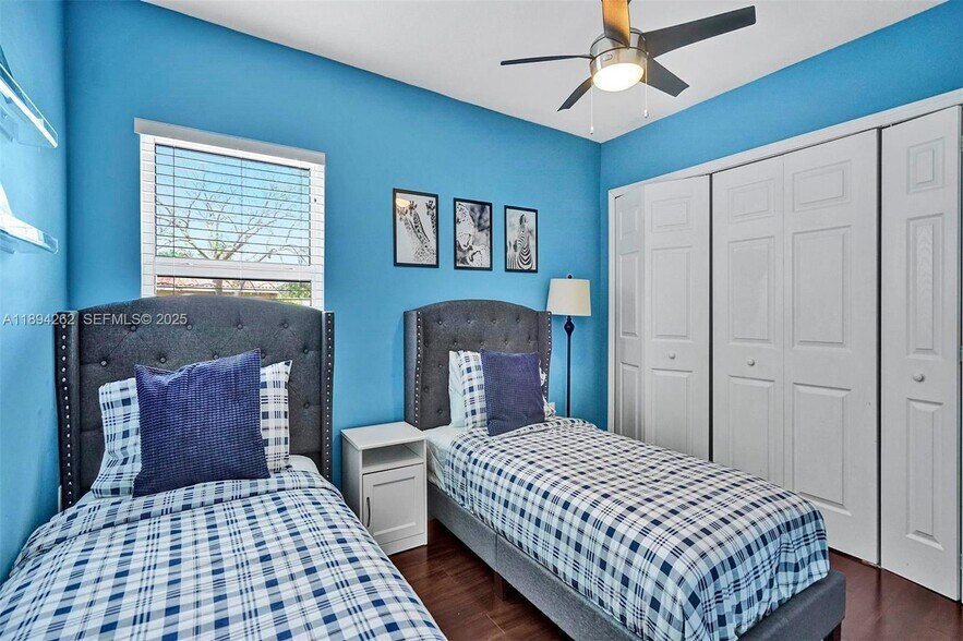 Building Photo - 1000 Matanzas Ave