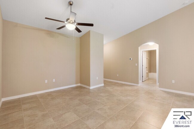 Building Photo - 3 Slumber Path