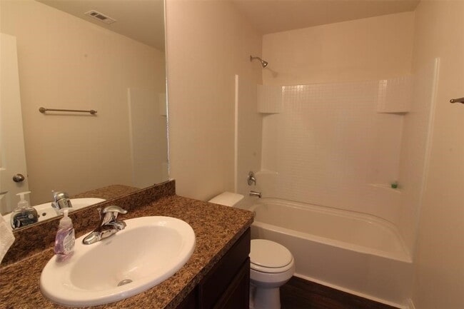 Building Photo - 8202 Sandy Sea Rd