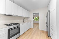 Building Photo - 4345 Ventura Canyon Ave