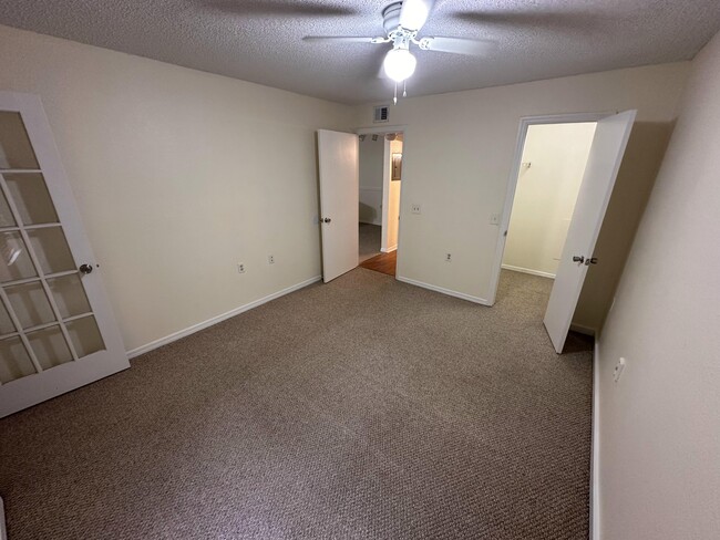 Building Photo - 1401 Village Blvd