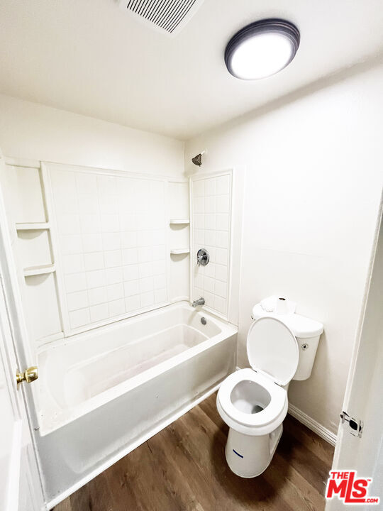 Building Photo - 2637 S Manhattan Pl