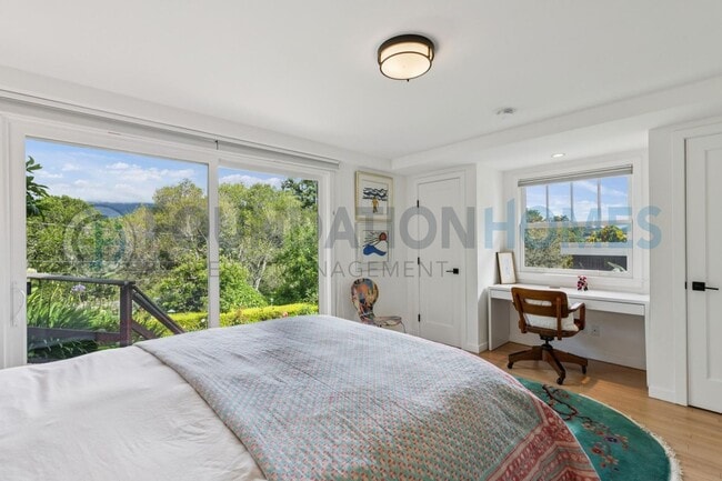 Building Photo - Furnished Mill Valley Home with Mt. Tam Views | Available Through December  - FOUNDATION