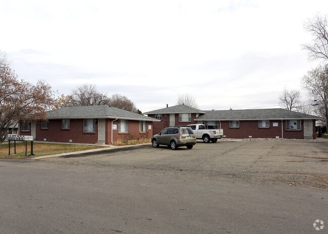 Primary Photo - 162-174 S Ingalls St