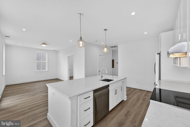 Building Photo - 117 N 21st St