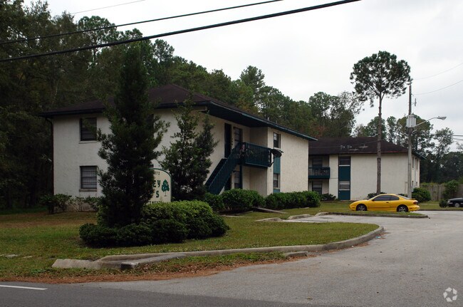Primary Photo - Wiley Oaks Apartments