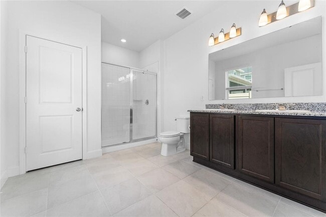 Building Photo - 520 Overpool Ave