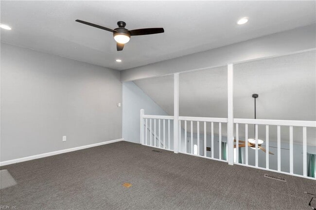 Building Photo - 1544 Crescent Pointe Ln