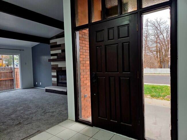 Building Photo - 1968 E 5850 S