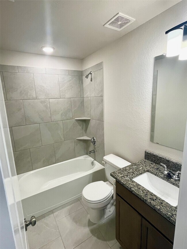 Building Photo - 2671 Sagedale Dr