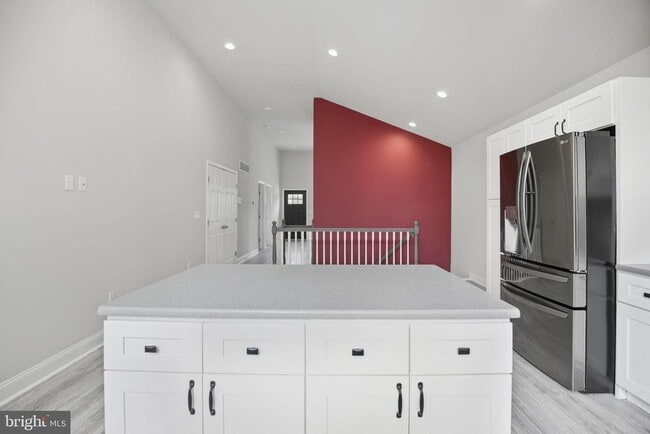 Building Photo - 8334 Herbert Ave