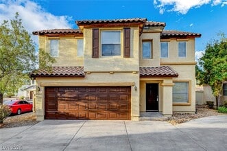 Building Photo - 7224 Rosebriar Ct