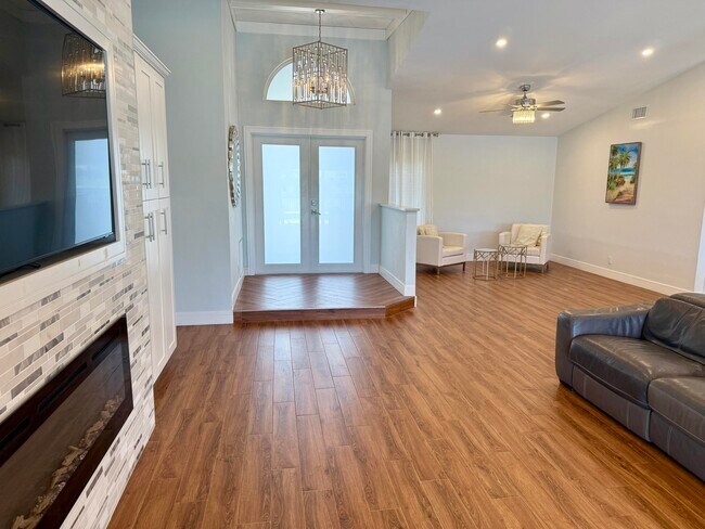 Building Photo - 20725 Waters Edge Ct