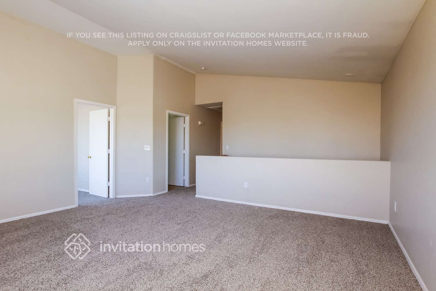 Building Photo - 10307 W Denton Ln