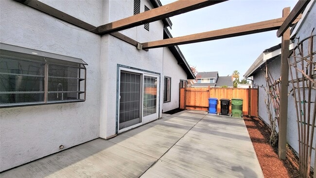 Building Photo - 4265 Nerissa Circle
