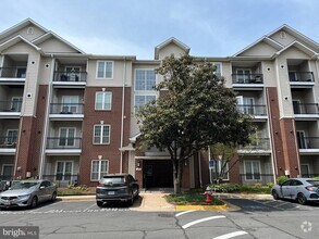 Building Photo - 1570 Spring Gate Dr.