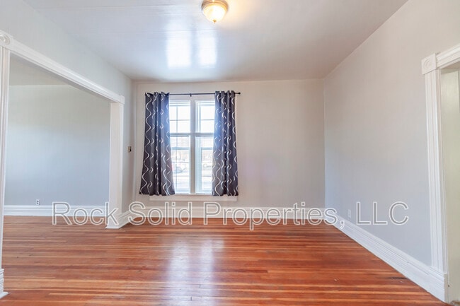 Building Photo - 1717 House Ave