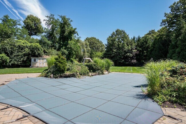 Building Photo - 12 Glenridge Ln