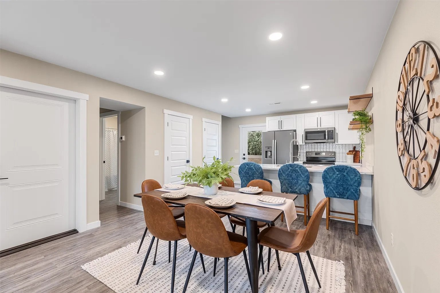 Building Photo - 2506-2508 Castle Pines Dr