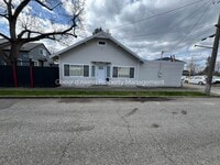 Building Photo - 2 bed House in the Fortgrounds of CDA!