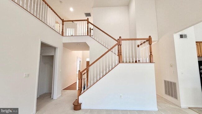 Building Photo - 3724 Renoir Terrace