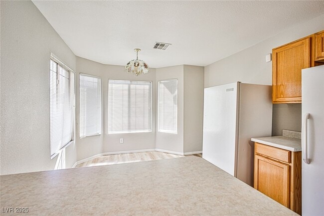 Building Photo - 1070 Canoga Peak Ave