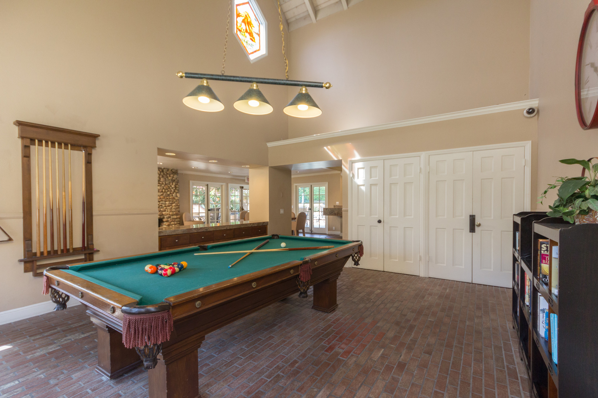 Club house/game room/spa - 8840 Villa La Jolla Dr