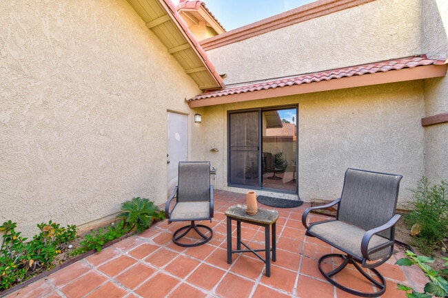 Building Photo - 42885 Scirocco Rd