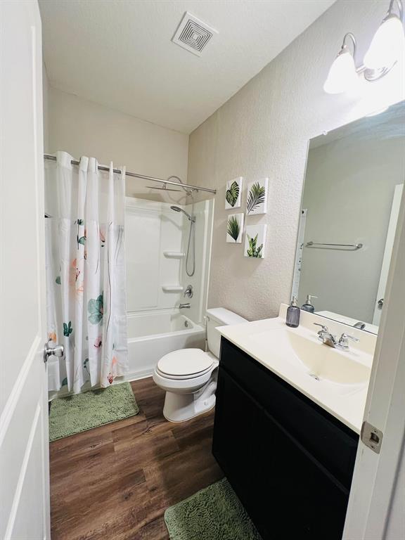 Building Photo - 19325 Berringer Dr