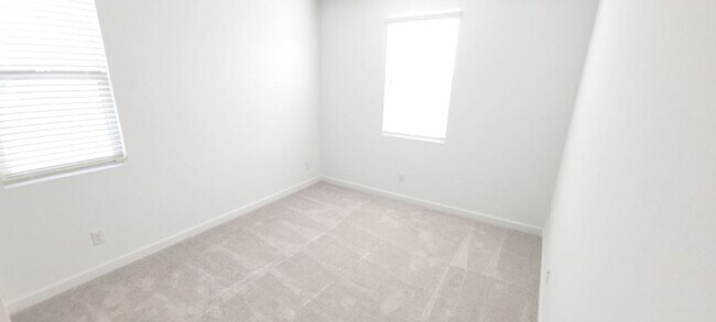 Building Photo - Union Park at Norterra