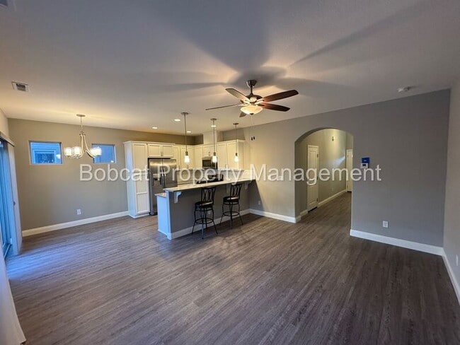 Building Photo - 1336 Saltern Dr