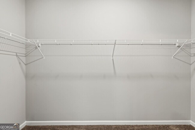 Building Photo - 559 Belmont Ln