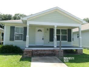 Building Photo - Great 3BR, 2BA Home in Gulfport!